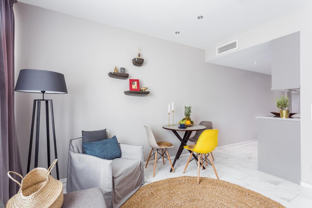 Senior Two Bedroom Apartment Kitchenette