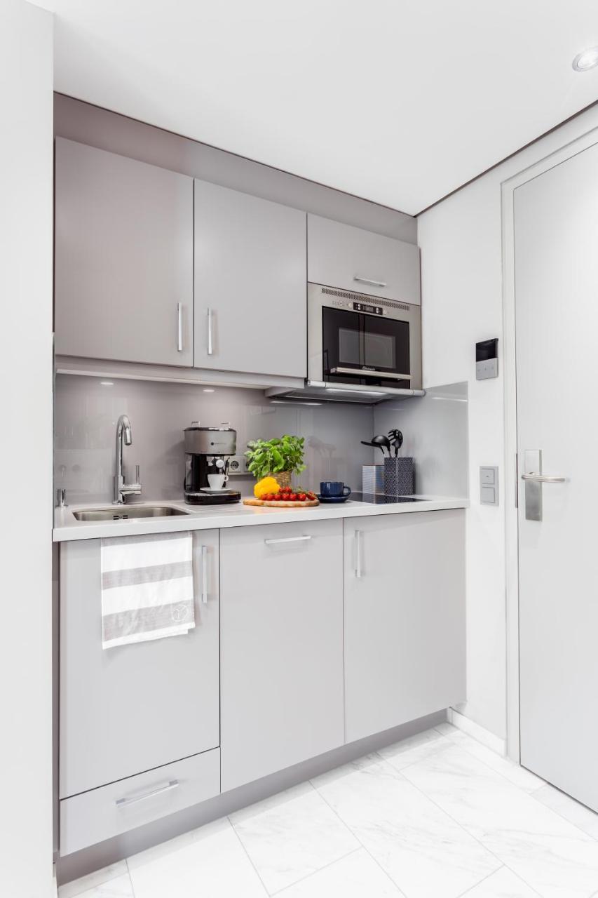 Junior Studio Kitchenette
